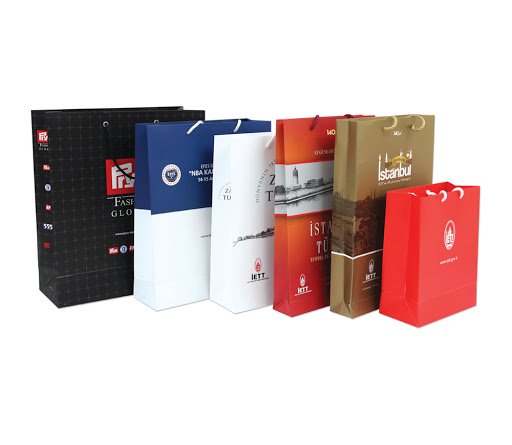 Karton Çanta Kağıt ve Ebat Seçenekleri : A. Bristol (210gr) - Mat Kuşe (300gr) - Kraft (215gr) Standart İp : 35cm PP Kordon 16 x 25,5 x 8cm 16,5 x 23 x 5,5cm 17 x 27 x 7cm 14 x 23.5 x 7 cm 17 x 24 x 7 cm 17 x 27 x 7 cm 17 x 24 x 7 cm 16 x 22 x 10 cm 25.5 x 16 x 8 cm